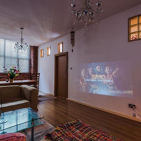 Central Northern Quarter Two Bedroom Apartment Manchester Buitenkant foto